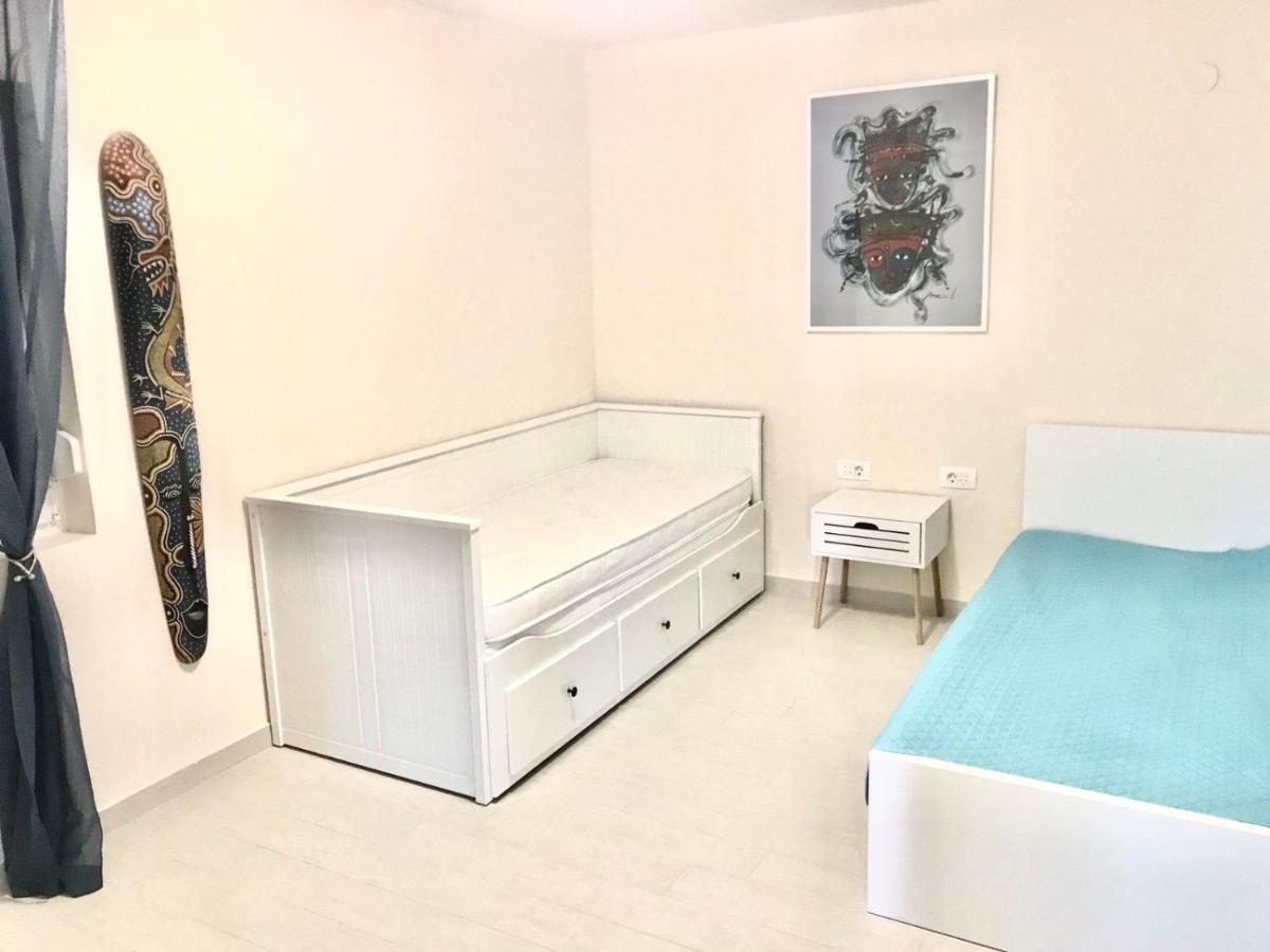 Lux Apartments Красичи Экстерьер фото